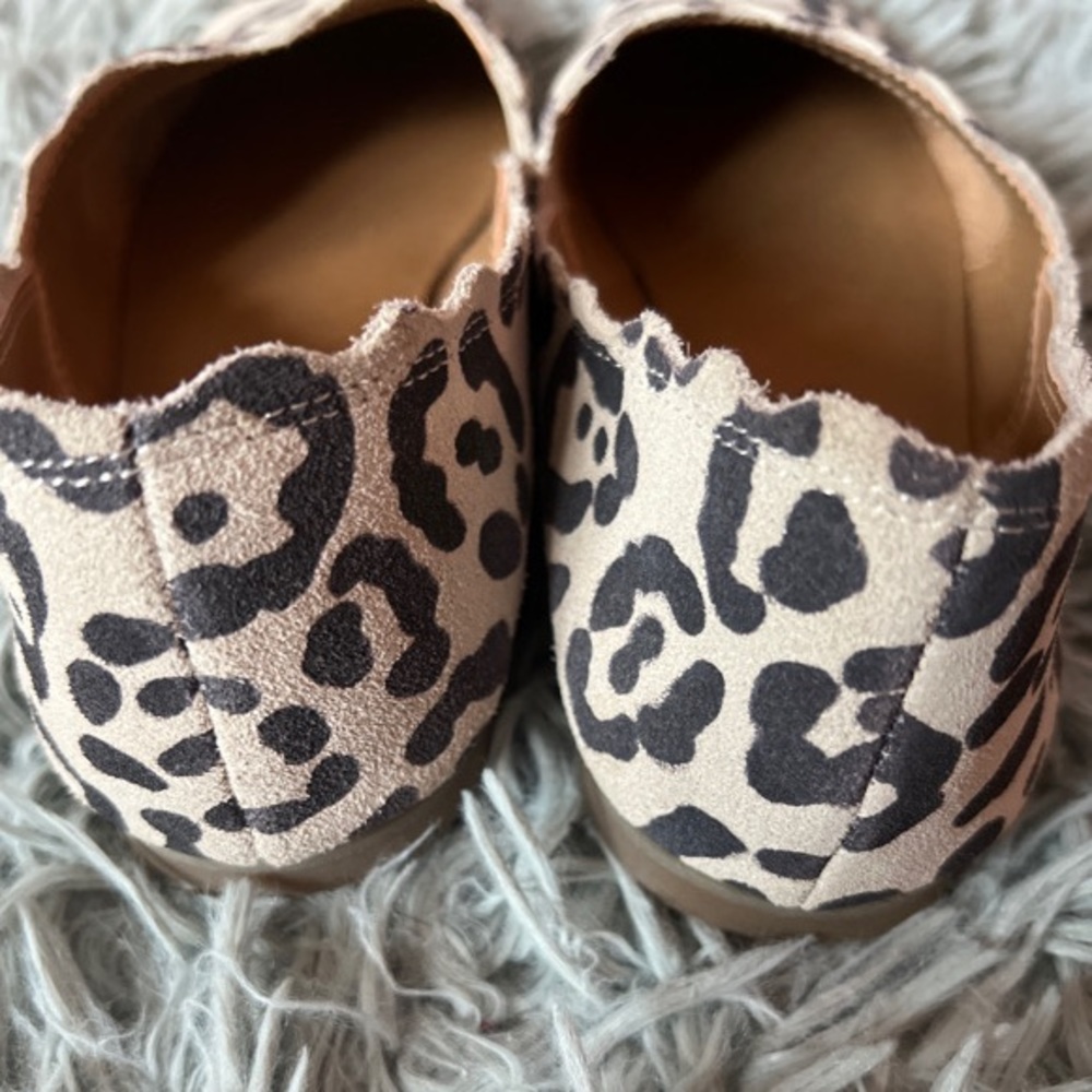 Cloeey Suede Leather Leopard Print Flats - Picture 4 of 7